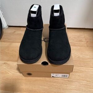 UGG Classic Mini II Black Boots